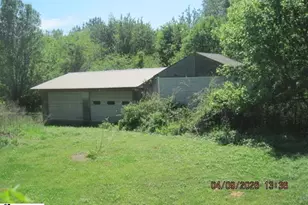 419 Switzer Green Pond Rd, Woodruff, SC 29388 - Photo 10