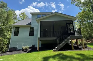 106 Armory Ct, Ninety Six, SC 29666 - Photo 2