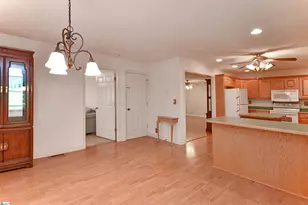 125 Fleetwood Dr, Liberty, SC 29657 - Photo 14