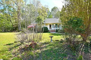 125 Fleetwood Dr, Liberty, SC 29657 - Photo 2