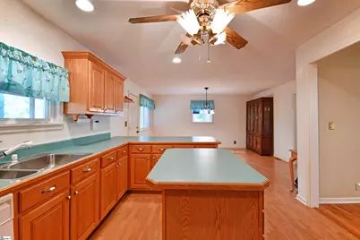 125 Fleetwood Drive, Liberty, SC 29657 - Photo 12