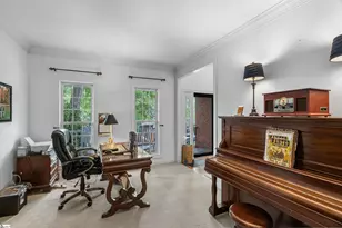 204 S Staghorn Ln, Greer, SC 29650 - Photo 4