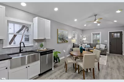 9 Brooks Avenue, Greenville, SC 29617 - Photo 16