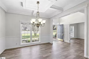 401 Summerwalk Pl, Simpsonville, SC 29681 - Photo 6