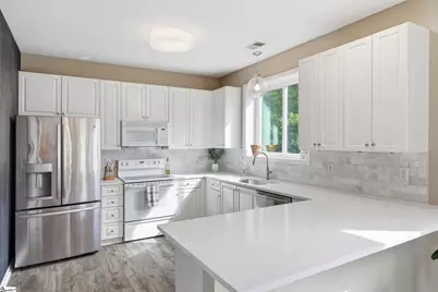 11 Lake Valley Court, Simpsonville, SC 29681 - Photo 6