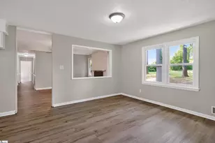 234 Greencreek Dr, Spartanburg, SC 29301 - Photo 10