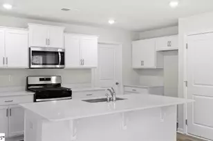 258 Deskin Ln, Fountain Inn, SC 29644 - Photo 10