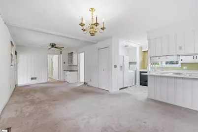 126 W Circle Avenue, Greenville, SC 29607 - Photo 8