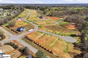 405 Garvin Ct, Greenville, SC 29690 - Photo 18