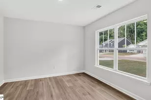 116 Cades Cv Dr, Greenwood, SC 29646 - Photo 6