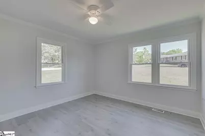 102 Wheat Drive, Greenwood, SC 29649 - Photo 10