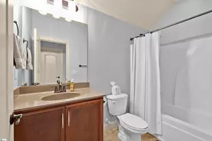 225 Bayswater Ln, Greer, SC 29651 - Photo 28