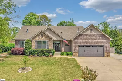 225 Bayswater Lane, Greer, SC 29651 - Photo 2