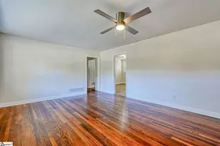 132 Walden Cir, Spartanburg, SC 29301 - Photo 4