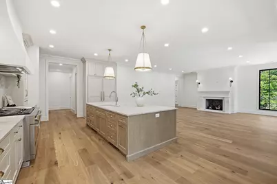 101 Sherwood Street #Unit 200, Greenville, SC 29601 - Photo 8