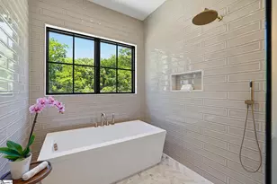 101 Sherwood St, Greenville, SC 29601 - Photo 36
