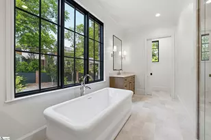 101 Sherwood St, Greenville, SC 29601 - Photo 22