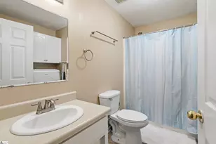 290 Dickson Rd, Campobello, SC 29322 - Photo 16
