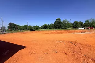 601 S Mountain View Rd, Greer, SC 29651 - Photo 4