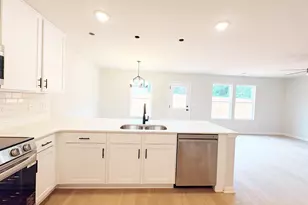 601 S Mountain View Rd, Greer, SC 29651 - Photo 8