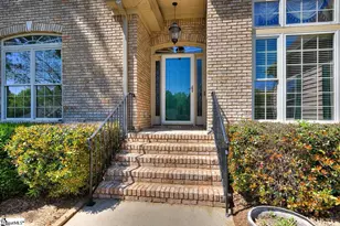 15 Mandarin Cir, Taylors, SC 29687 - Photo 2