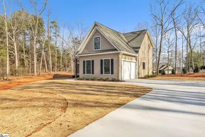 124 James Drive, Townville, SC 29689 - Photo 2