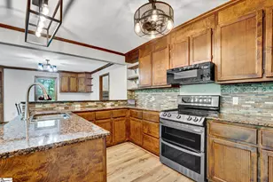 105 Summer Creek Ct, Greer, SC 29650 - Photo 12