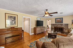 323 Workman Ave, Woodruff, SC 29388 - Photo 22