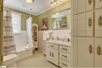 323 Workman Avenue, Woodruff, SC 29388 - Photo 16