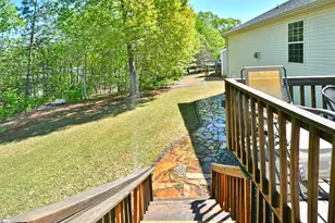 605 Summitbluff Dr, Greenville, SC 29617 - Photo 32
