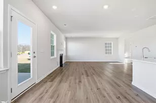 126 Farmwell Dr, Woodruff, SC 29388 - Photo 12