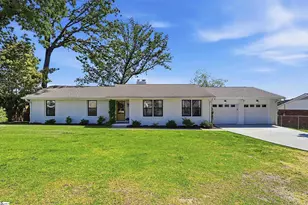 205 Wadsworth Rd, Spartanburg, SC 29301 - Photo 2