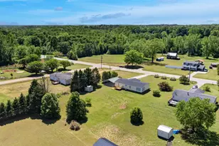 3589 Neely Ferry Rd, Laurens, SC 29360 - Photo 38