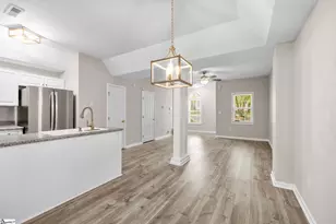 94 Huntress Dr, Greer, SC 29651 - Photo 10