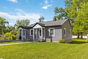 809 E Ferguson St, Clinton, SC 29325 - Photo 2