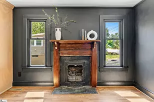 806 Perry Rd, Greenville, SC 29609 - Photo 8