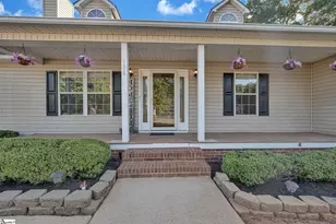 106 Jena Leigh Dr, Pelzer, SC 29669 - Photo 2