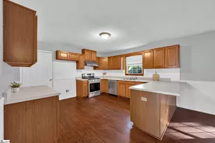 106 Jena Leigh Dr, Pelzer, SC 29669 - Photo 8