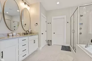 105 Lakeforest Dr, Greer, SC 29651 - Photo 16