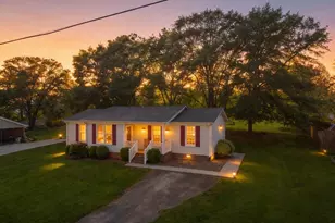 205 Cone Dr, Liberty, SC 29657 - Photo 2
