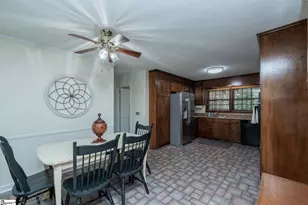 17 Runnymede Rd, Greenville, SC 29615 - Photo 20