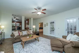 17 Runnymede Rd, Greenville, SC 29615 - Photo 10