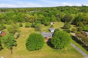 814 Mountain Vew Ct, Greer, SC 29651 - Photo 38
