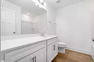 1504 Shallons Ct, Spartanburg, SC 29301 - Photo 32