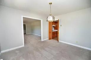 125 Thunderbird Pl, Spartanburg, SC 29307 - Photo 4