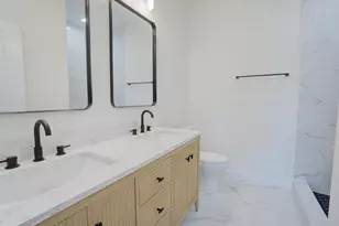 193 W Wood St, Spartanburg, SC 29303 - Photo 12