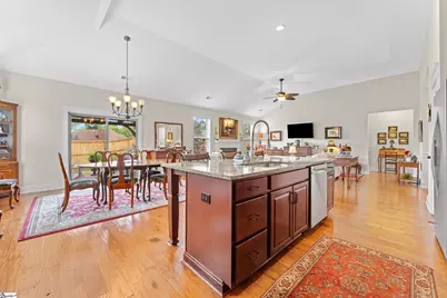108 Rolling Creek Court, Taylors, SC 29687 - Photo 10