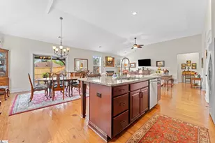 108 Rolling Creek Ct, Taylors, SC 29687 - Photo 10