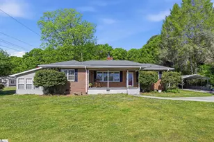 520 S Spring St, Walhalla, SC 29691 - Photo 2