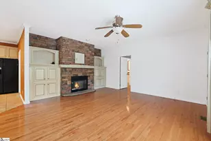 721 Marietta St, Gaffney, SC 29340 - Photo 6